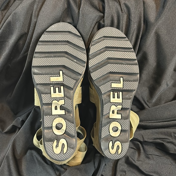 Army Green Sorel Elastic Wedges Sz 8 - Picture 5 of 6